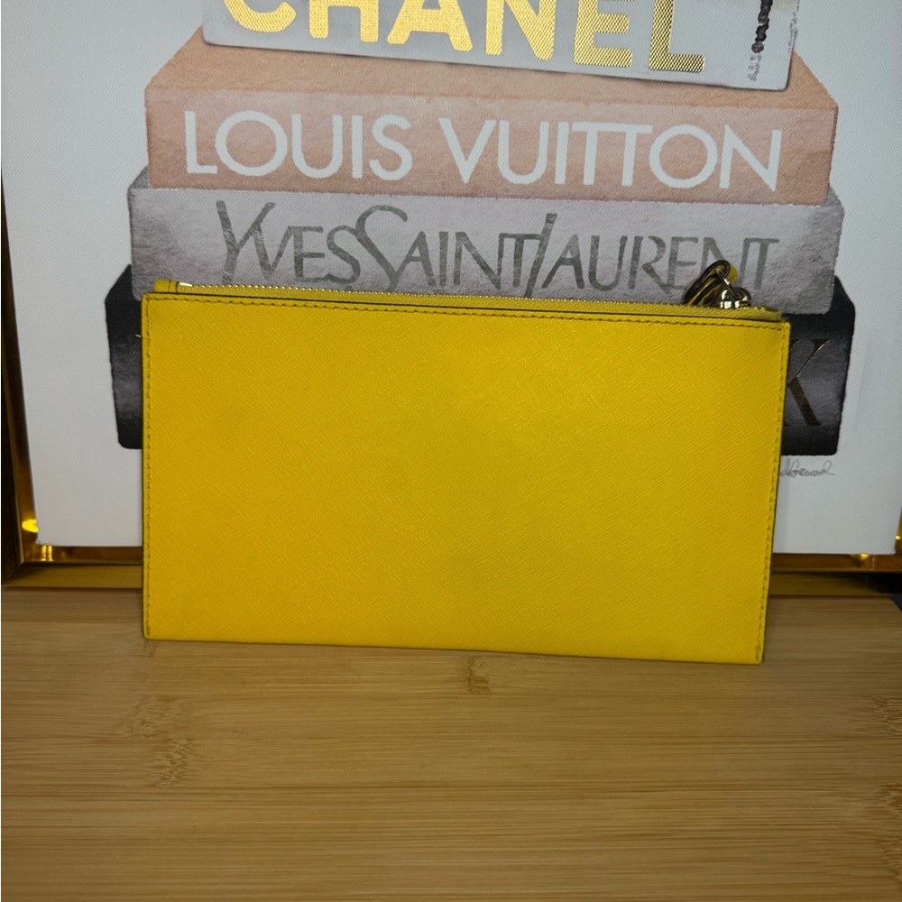 Michael Kors Sandrine Stud pearl grey large zip leather clutch- yellow - Picture 2 of 3